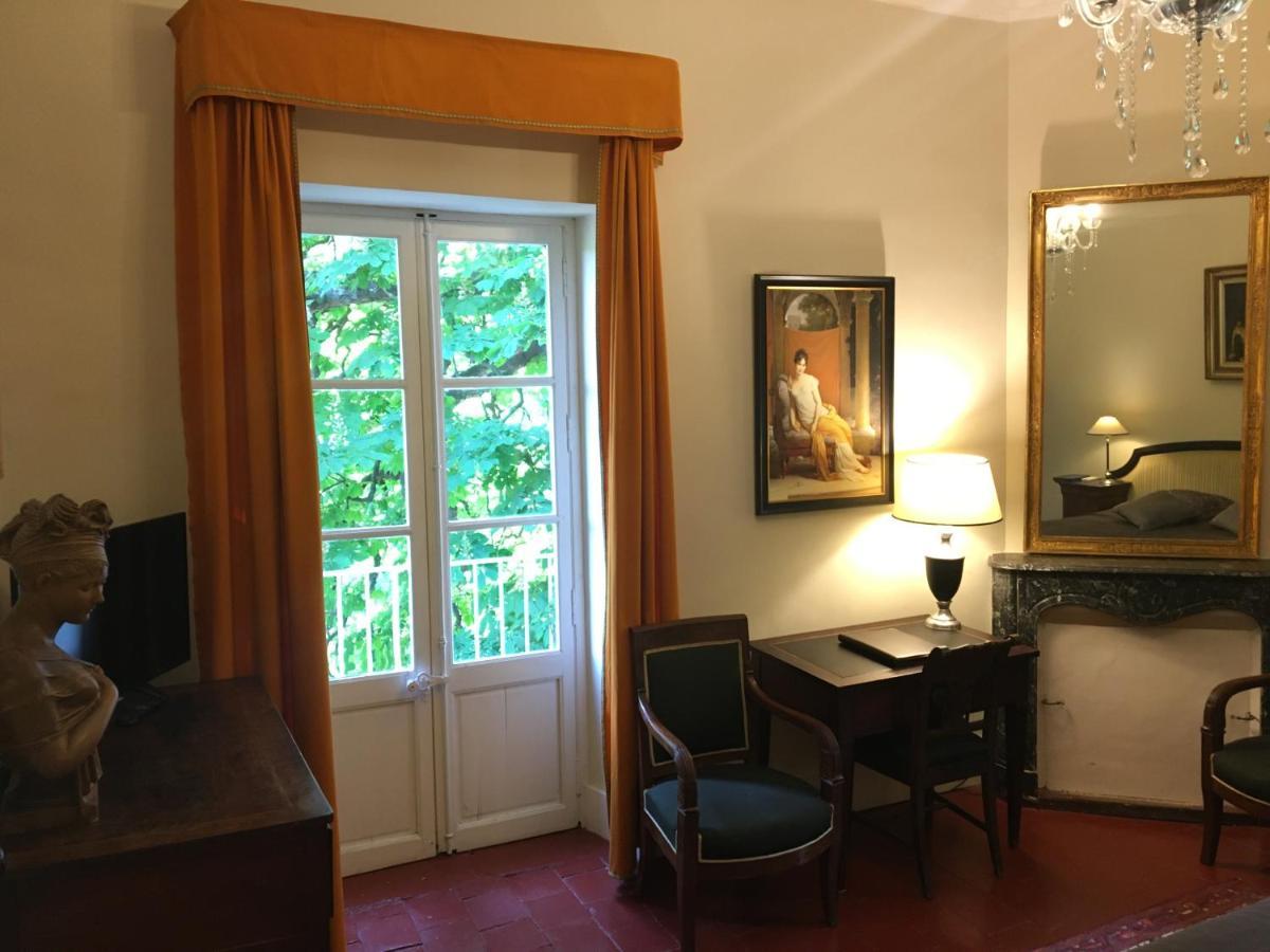 Domaine De Saint Charles Hotel Les Plans Kültér fotó